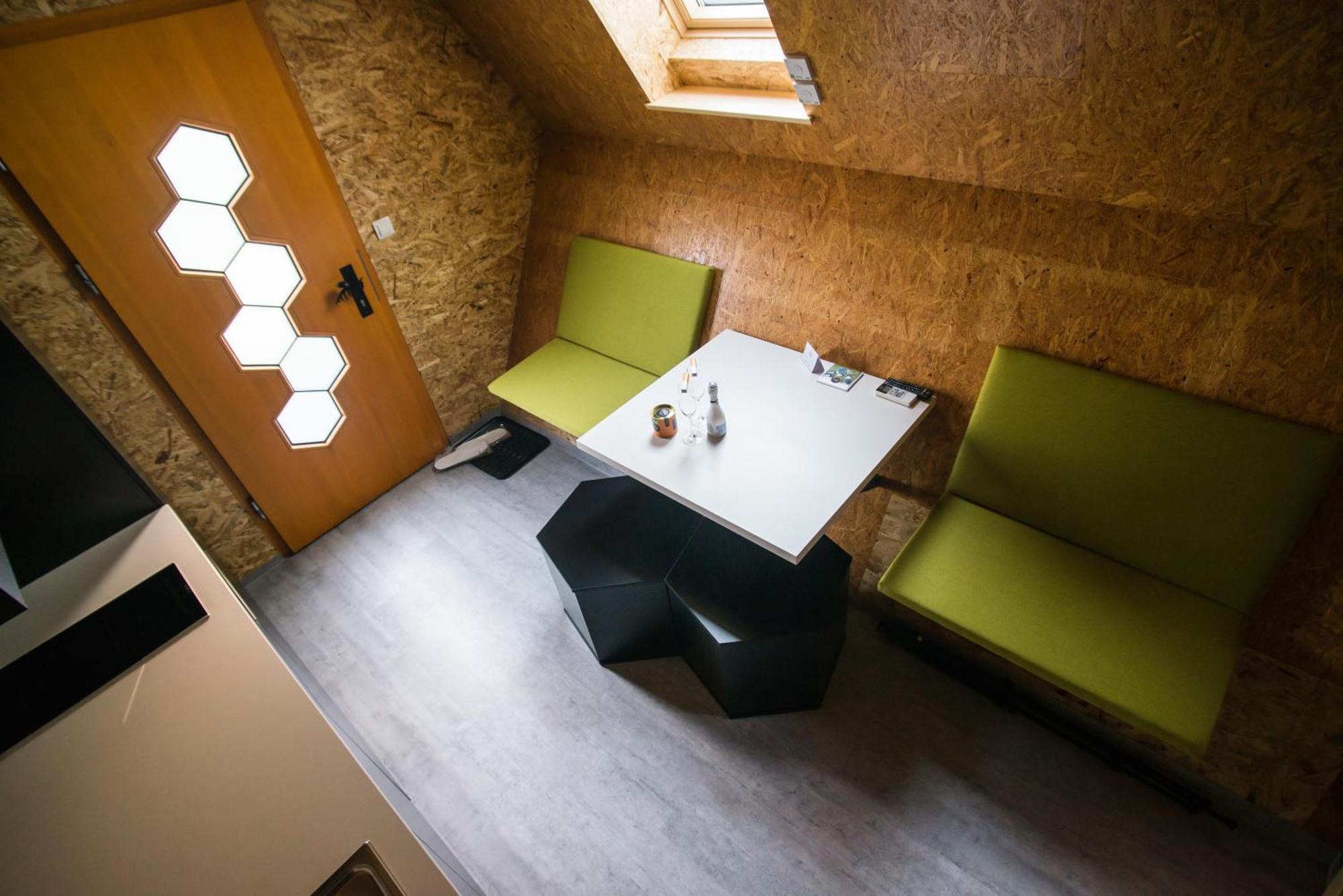 Apartments Beeland Skok Мозирье Экстерьер фото