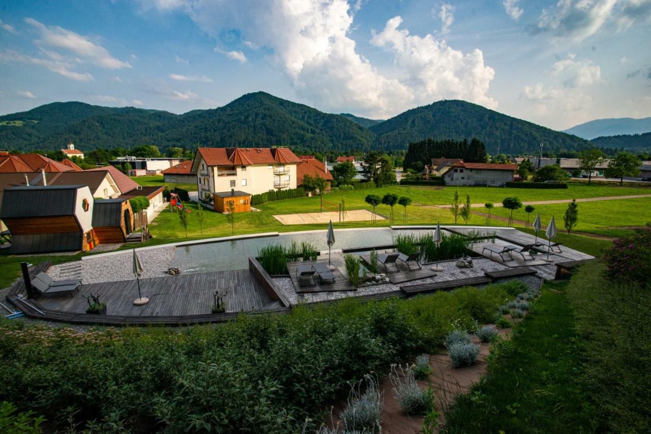 Apartments Beeland Skok Мозирье Экстерьер фото